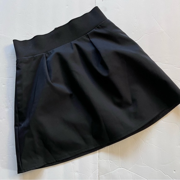 NWT Zara Mini Skirt with Shorts Size Small Elastic Waist Black - Picture 4 of 14